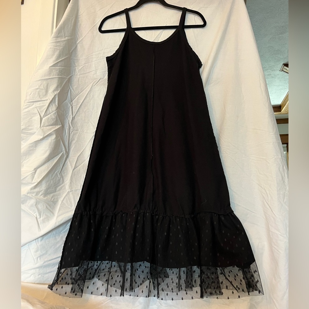 Elegant & Comfy Black Dress